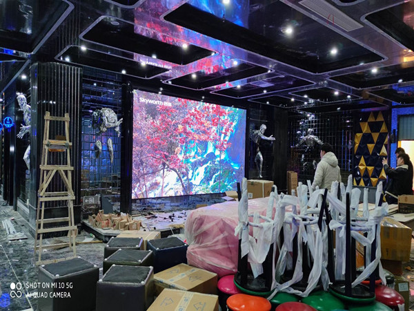 清水室内P2.5全彩显示屏